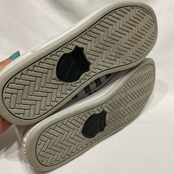 Women’s size 8 K Swiss classic white fashion sneakers shoes excellent condition - Picture 9 of 12